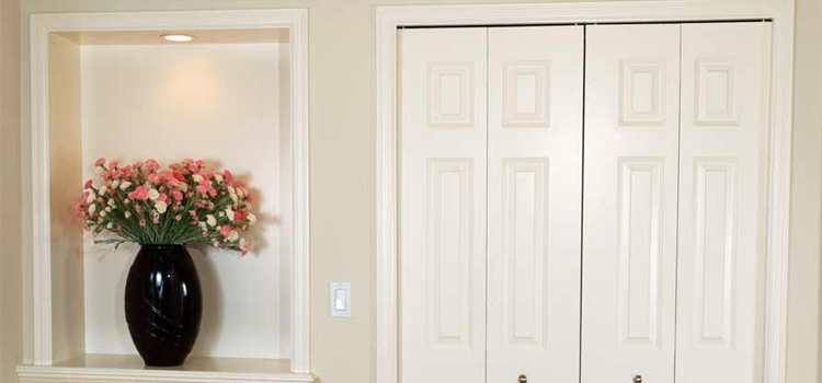 residential closet door repair in Belle Glade